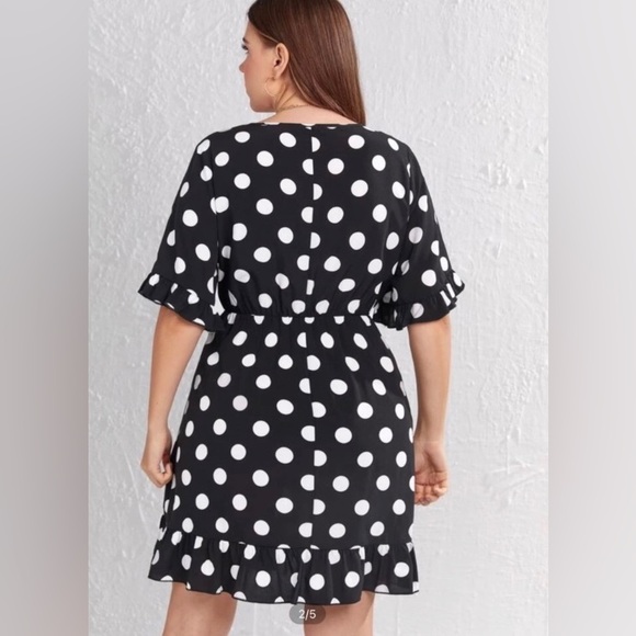 NWOT Polka Dot Retro V Neck Dress - Picture 4 of 5